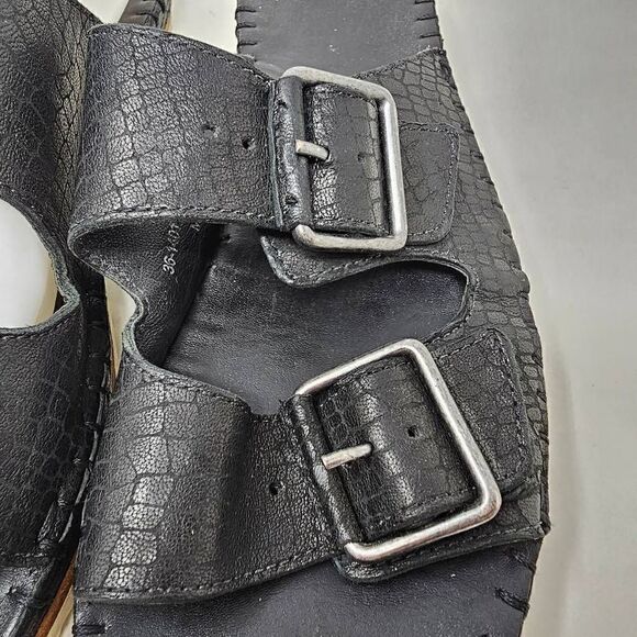 TRASK BLACK LEATHER SNAKE PRINT CARLI SLIDE BUCKLE SANDAL WOMENS SIZE 8 M - Picture 4 of 8